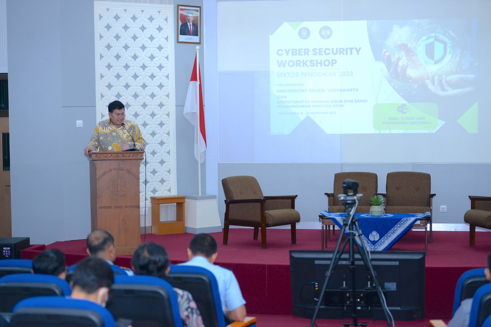 Workshop Cyber Security Sektor Pendidikan Di UNY | Universitas Negeri